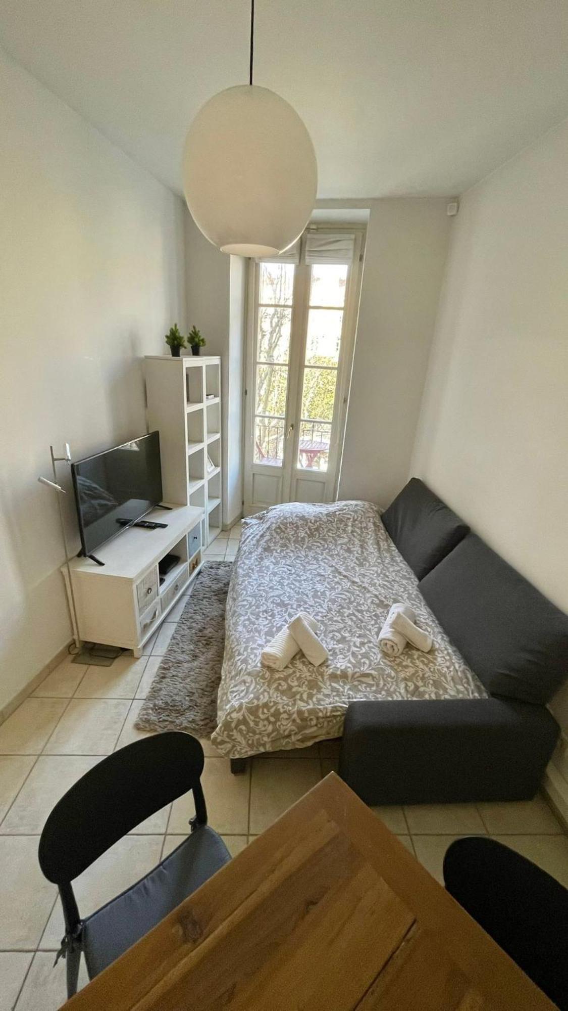 Appartamento Place Grimaldi, Close To And Restaurants, With Balcony *