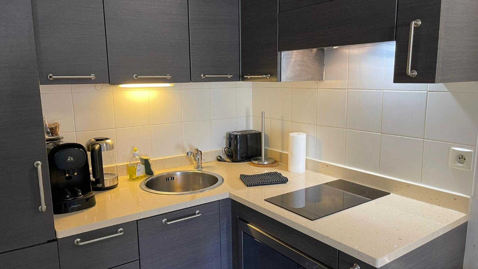 Place Grimaldi, Close To And Restaurants, With Balcony *